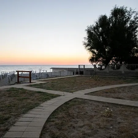 Nuovo Sulla Con Larga Terrazza Di 70 Mq E Posto Auto Privato * Anzio